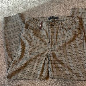 Ladies size 10 Tommy Hilfiger dress pants